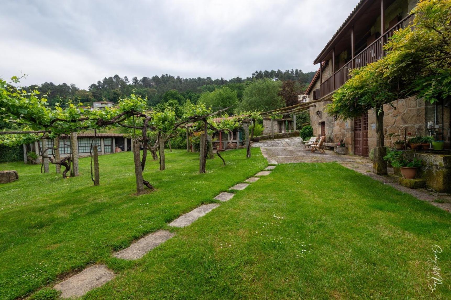 Alouminos Do Ribeiro Apartment Ourense Ngoại thất bức ảnh